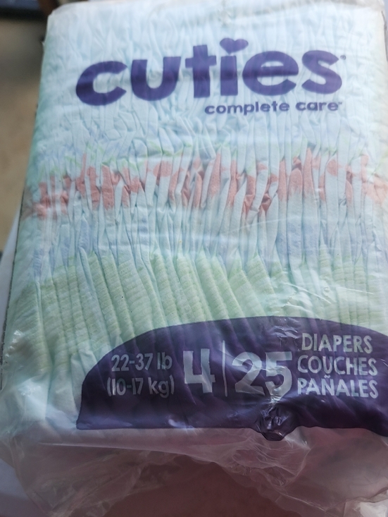 cuties Other - Size 4 Green Baby Diapers - 25 Count